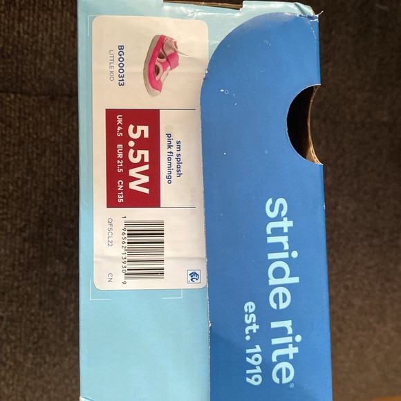 Stride Rite fast drying sandal. Nearly brand new She prefers her Jazzy sneakers - Picture 2 of 4